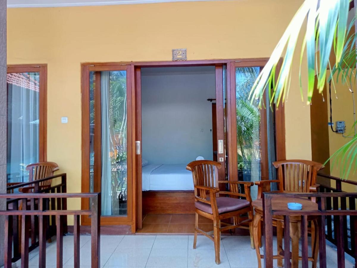 נוסה-למבונגן Yellow Bridge Guest House מראה חיצוני תמונה