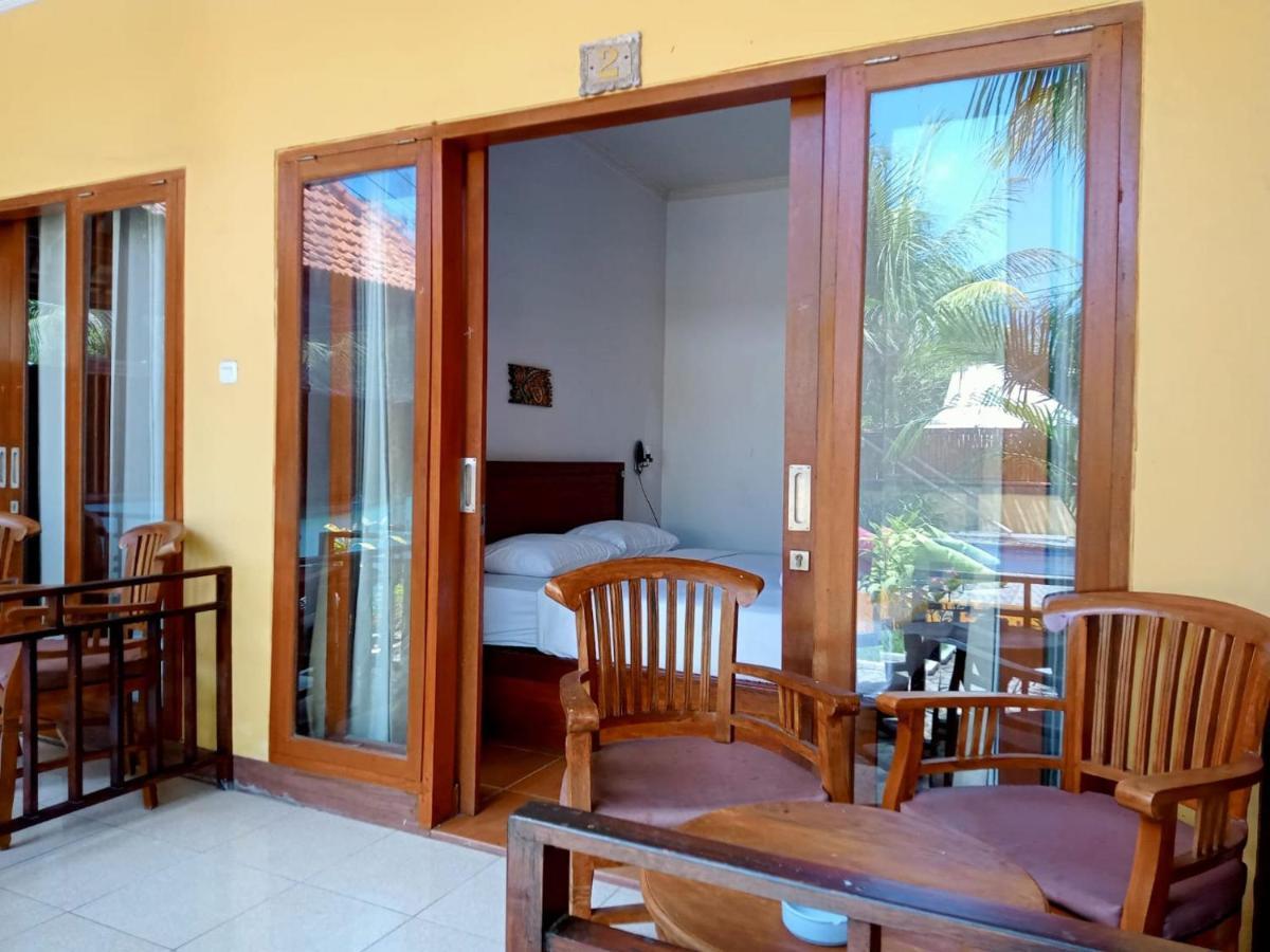 נוסה-למבונגן Yellow Bridge Guest House מראה חיצוני תמונה