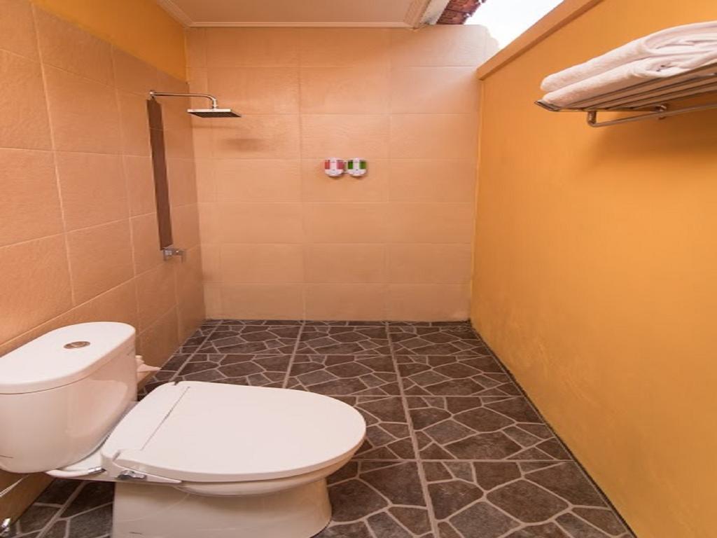נוסה-למבונגן Yellow Bridge Guest House מראה חיצוני תמונה